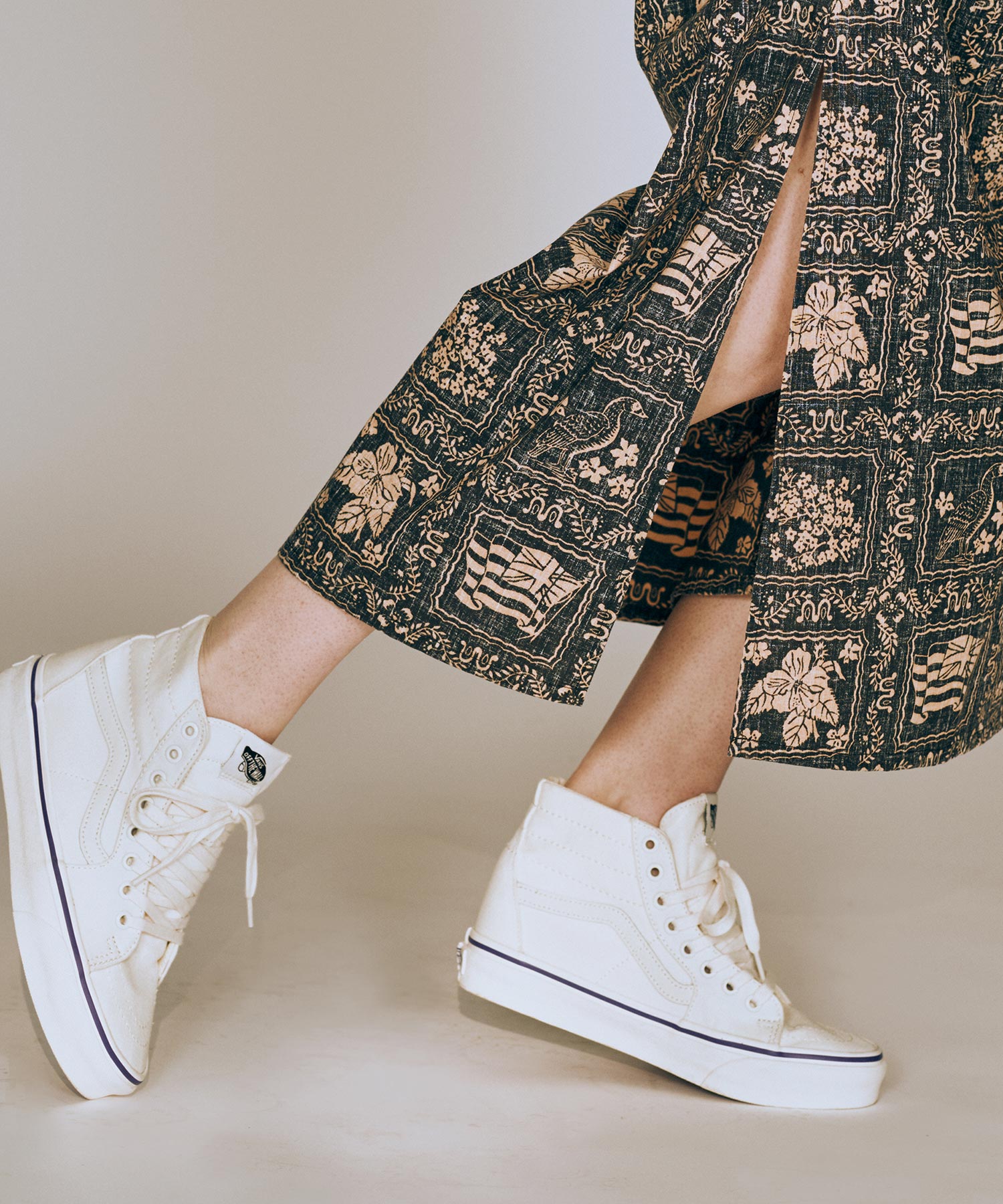 high top vans white
