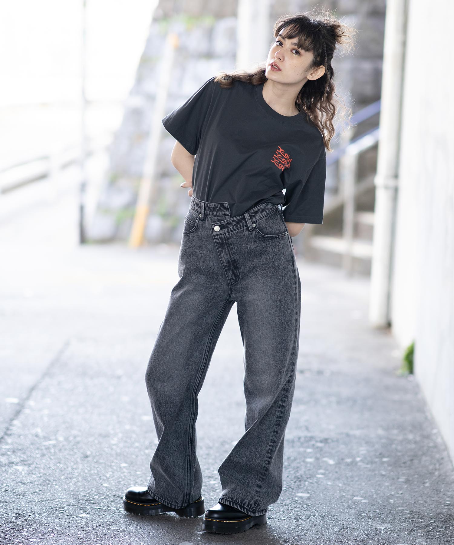 X Girl エックスガール Tee Mills Tシャツ ブランド Geometric Logo S グラフィック カットソー ミルズロゴ X Girl エックスガール Tee Mills Tシャツ ブランド Geometric Logo S グラフィック カットソー ミルズロゴ