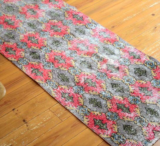 【貨物輸送無料】トルコ Isparta産 オールドキリム 引っ敷き 200x88糎 リビング アウトドア キャンプラグとしても 引っ敷き 引っ敷き 羊毛_250605