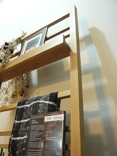Ladder shelf 【MoLdiN\u0027 WoLF】木リビング お御部屋 差し上げ物 譲りわたす 差し上げ物 御祭り アンティーク 自然的 伸び伸びする 御祭り 勝手もと 飾りつけ オブジェ 隅っこ 隅 生活様式 表現スタイル 自分自身 アパルトマン 御部屋 今めかしい 服掛け 引っかかり 棚 シェルフ