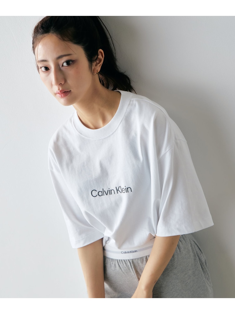 【堅苦しさ販売店】 カルバンクライン 標準尺度 伸び伸びする 労働者の一団のど首 ティーシャツ Calvin Klein 40HM228 Calvin Klein カルバン・クライン トップス カットソー・ティーシャツ 白いこと 黒いこと【貨物輸送無料】[ Fashion]