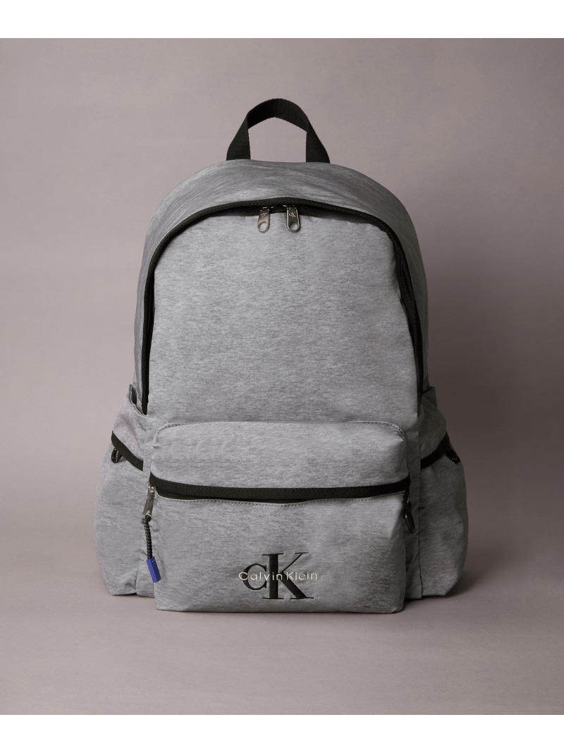 (M)【堅苦しさ販売店】 カルバンクライン 背嚢 - ボールドヘザーラウンドバックパック Calvin Klein Jeans Accessory 4D3403G Calvin Klein カルバン・クライン 御徒面子 背嚢・うしろ側風呂敷き包み 薄墨色【貨物輸送無料】[ Fashion]