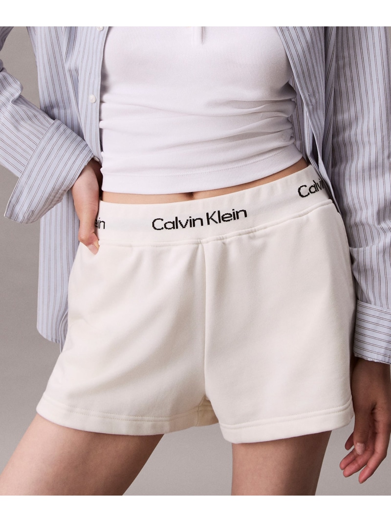 カルバンクライン　ショートパンツ Calvin Klein☆Jeans ミッドライズ デニム ショートパンツ