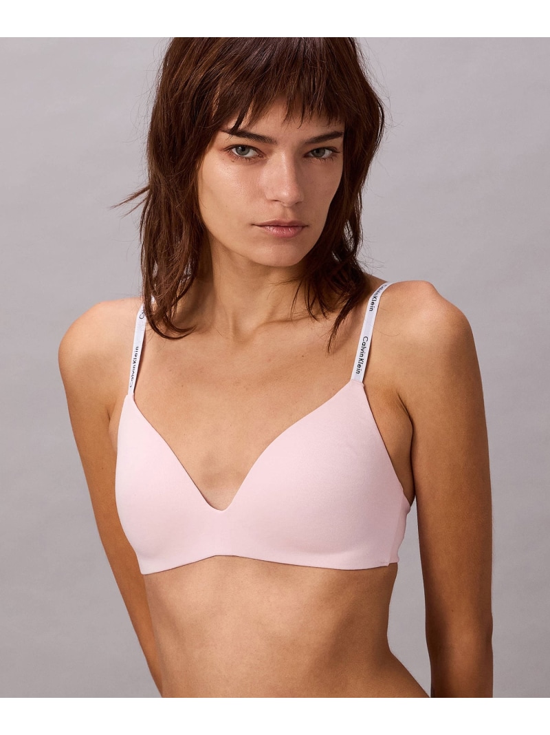 (W)【堅苦しさ販売店】 カルバンクライン 導線無償性 ブラレット Calvin Klein Underwear QF8090AD Calvin Klein カルバン・クライン 肌付き・御部屋御召しもの ブラ サクラ色【貨物輸送無料】[ Fashion]
