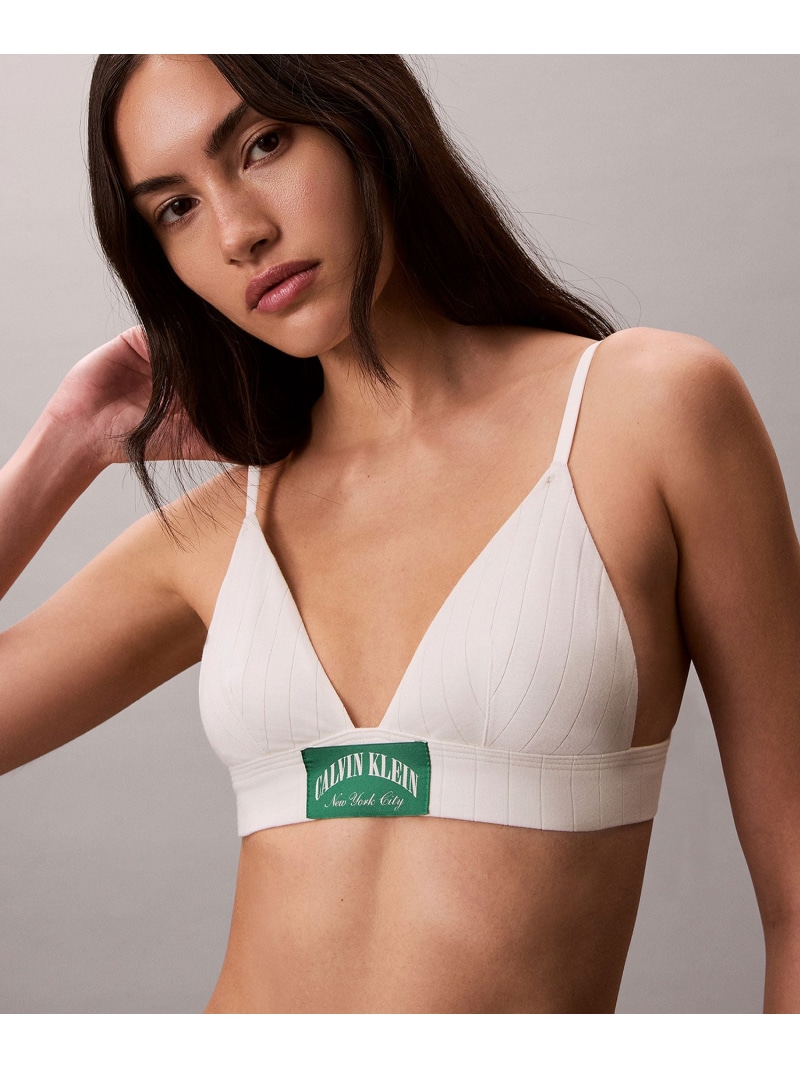 (W)【堅苦しさ販売店】 カルバンクライン Heritage Classic ライトリーライントライアングルブラ Calvin Klein Underwear QF8886AD Calvin Klein カルバン・クライン 肌付き・御部屋御召しもの ブラ 白いこと 黒いこと 青み【貨物輸送無料】[ Fashion]