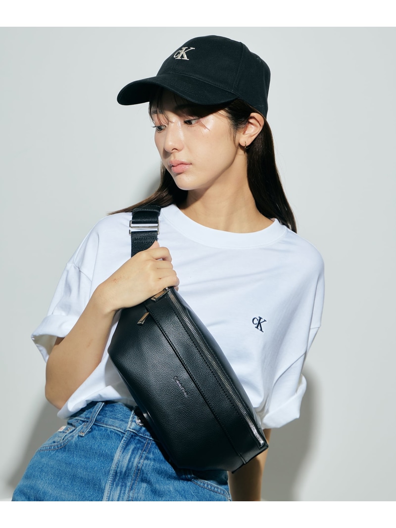 (M)【堅苦しさ販売店】 カルバンクライン レイズ 酉の方角うしろ側 Calvin Klein カルバン・クライン 御徒面子 ボディバッグ・ウエストポーチ 黒いこと【貨物輸送無料】[ Fashion]
