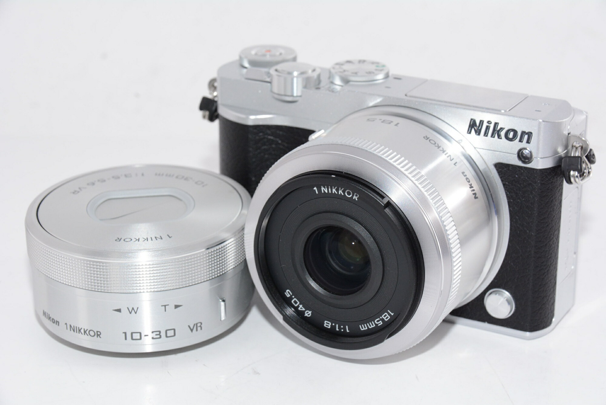 Nikon ニコン/ミラーレス一眼/Nikon1 J3 レンズキット/21003394/Cランク/05【中古】 楽天市場】中古 ミラーレス一眼Nikon ニコンNikon1 J3 レンズキット