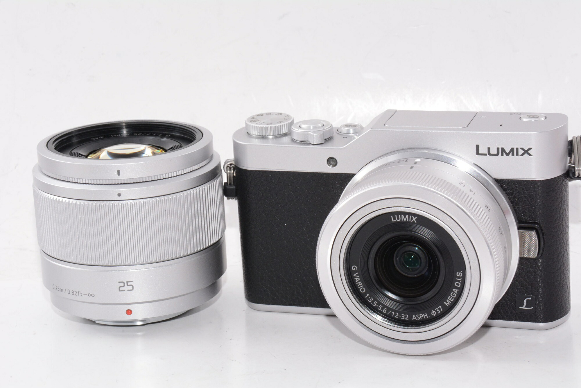 【中古】【見せ掛け特上級】パナソニック 鏡鑑受け答え一眼写真機 ルミックス GF9 ダブルズームレンズキット しろがね色 DC-GF9W-S