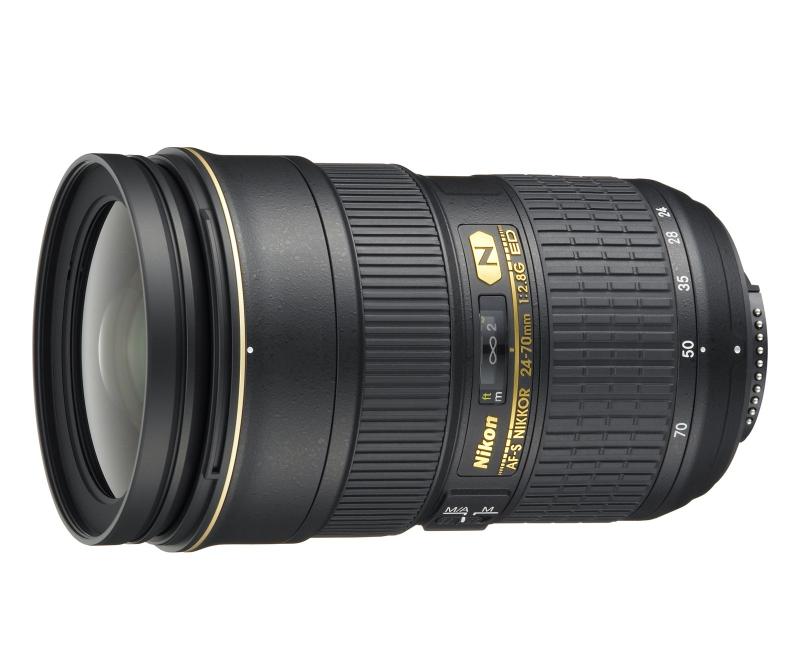 【中古】Nikon 水晶体 Nikkor AF-S 24-70粍 f/2.8G ED、黒いこと。
