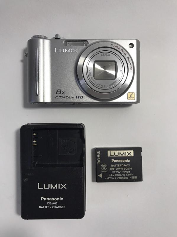【中古】パナソニック デジタル写真機 ルミックス しろがね色 DMC-ZX3-S