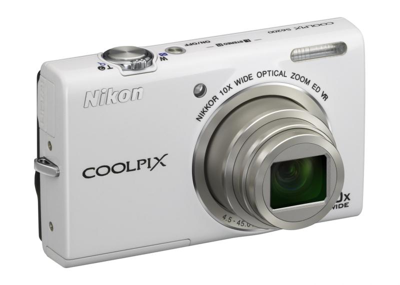 【中古】Nikon デジタル写真機 COOLPIX (クールピクス) S6200 自然的白いこと S6200WH