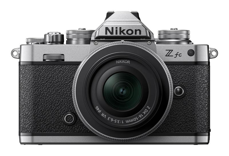 【中古】Nikon 鏡鑑受け答え一眼写真機 Z fc 水晶体一揃いの道具 NIKKOR Z DX 16-50粍 f/3.5-6.3 VR しろがね色 属する ZfcLK16-50SL