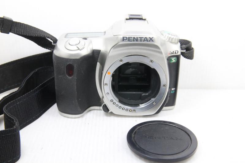 【中古】PENTAX *ist Ds デジタル一眼レフカメラ ボディ単体