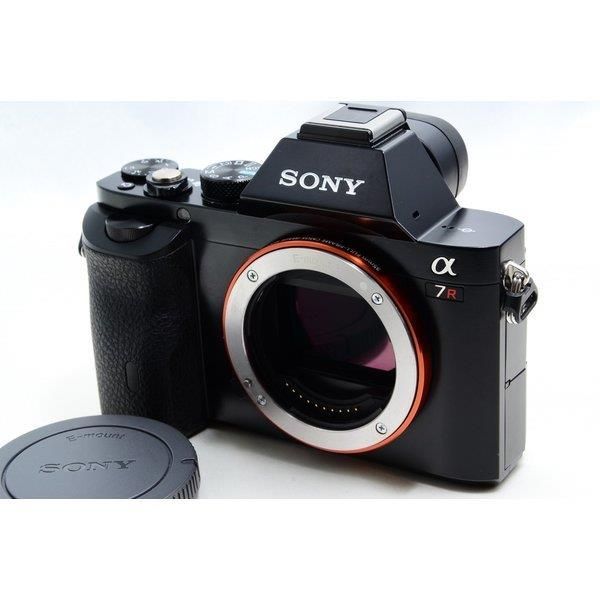 美品 SONY 真・α7ズームレンズキット SEL2870 完動 ILCE-7K 美品 SONY 真・α7ズームレンズキット SEL2870 完動 ILCE-7K