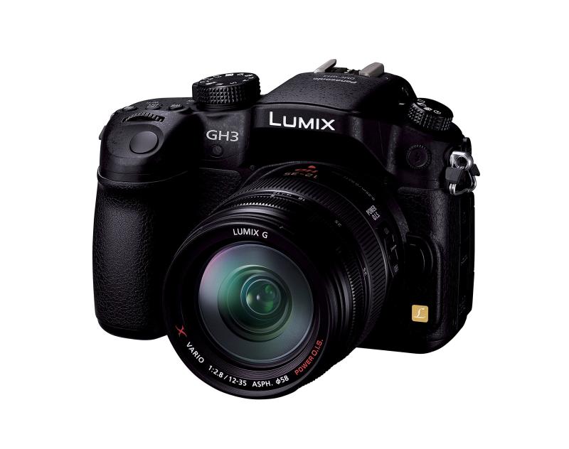 【中古】パナソニック 銀鏡受け答え一眼写真機 ルミックス GH3 水晶体一揃いの道具 判定基準望遠レンズ属する 黒いこと DMC-GH3A-K