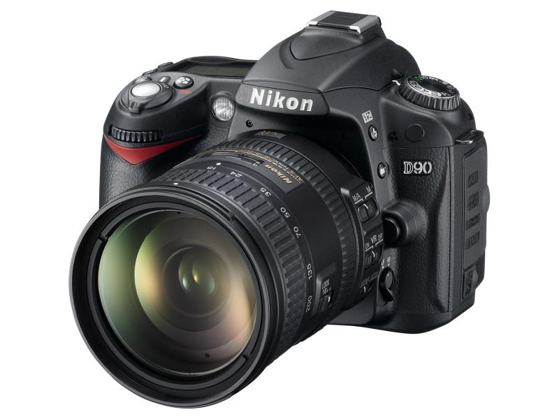 【中古】Nikon デジタル一眼レフカメラ D90 AF-S DX 18-200 VRIIレンズキット D90LK18-200II｜カメラFanks-PROShop2nd店