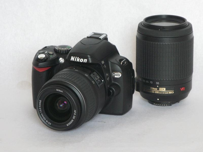 【中古】Nikon デジタル一眼二眼レフ写真機 D40X ダブルズームキット D40XWZ