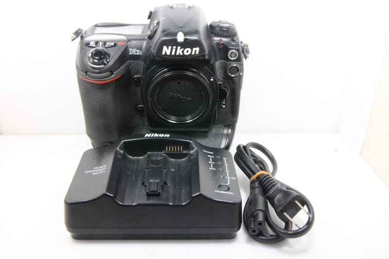 【中古】Nikon デジタル一眼レフカメラ ボディ D2Xs D2XS