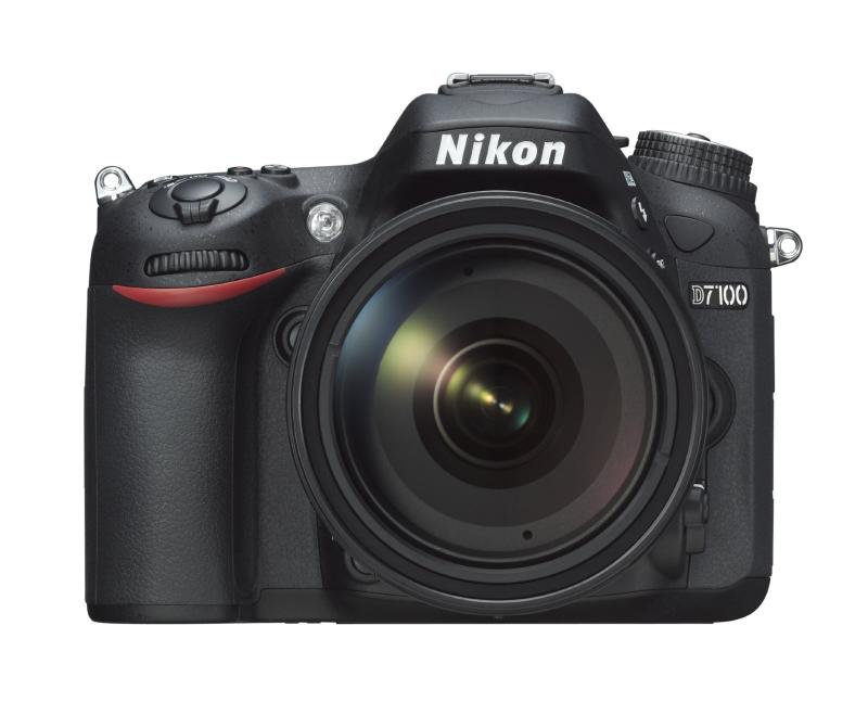 【中古】Nikon デジタル一眼二眼レフ写真機 D7100 18-200VRII水晶体一揃いの道具 AF-S DX NIKKOR 18-200粍 f/3.5-5.6G ED VR II嘱する D7100LK18-200