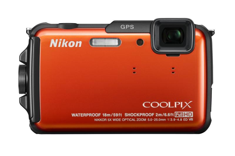 【中古】Nikon デジタル写真機 COOLPIX AW110 雨合羽18m 耐衝撃2m 太陽の光オレンジ色 AW110OR