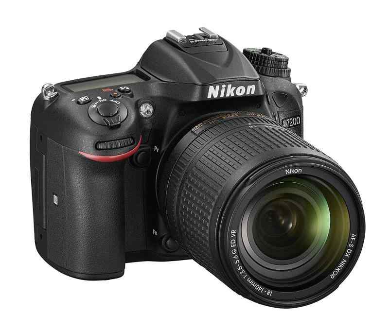 【中古】Nikon デジタル一眼レフカメラ D7200 [並行輸入品]｜カメラFanks-PROShop2nd店