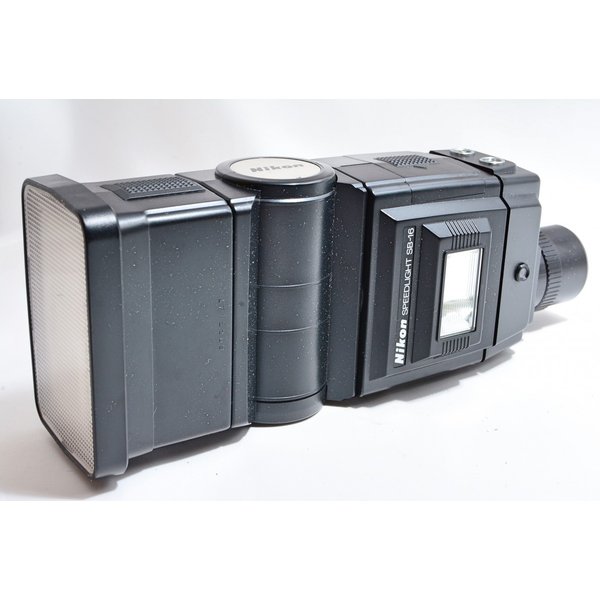 世界的に有名な ニコン Nikon SB-16 フィルムカメラ用 スピードライト
