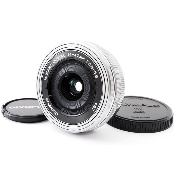 オリンパス OLYMPUS M.Zuiko Digital 14-42mm f 3.5-5.6 EZ ED シルバー 美品 前後キャップ付き  印象のデザイン