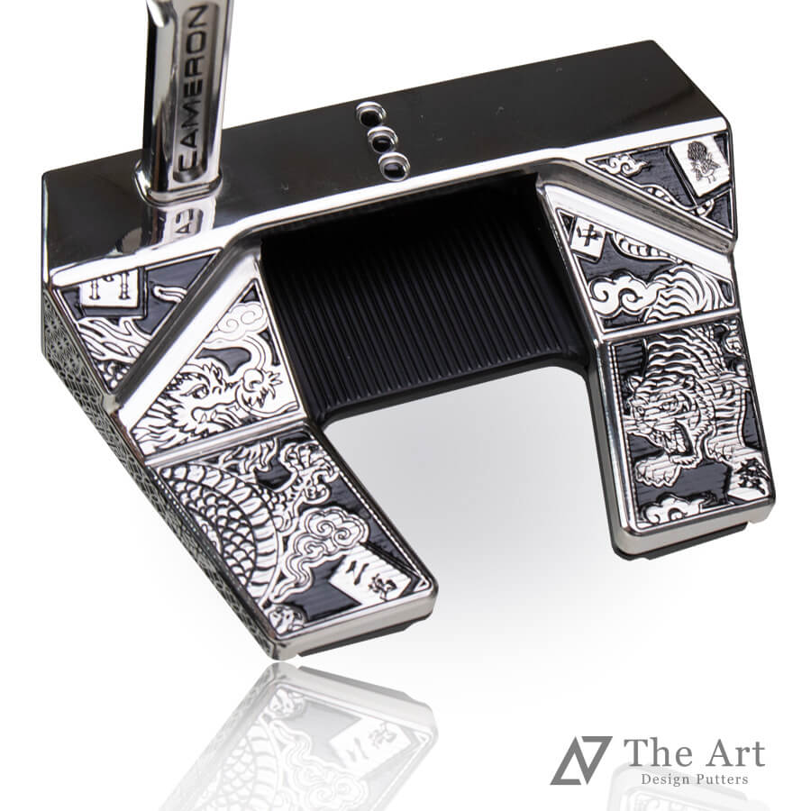 【百貨店SALE制限事項!P10倍】 スコッティキャメロン 幻影5.2 The Art Design POISON『プワゾン』 [Tiger \u0026 Dragon] Black \u0026 Silver ゴルフ装置 ゴルフグッズ 今めかしい 分かりやすい ブランド名 ラウンドグッズ ラウンド装置 差し上げ物や差し上げ物にも