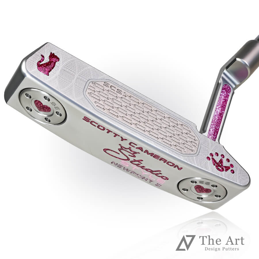 【お買い物マラソン限定！!P10倍】 スコッティキャメロン (SCOTTY CAMERON) 2025 スタジオスタイル ニューポート2 [Dream Cat] M ピンクラメ ゴルフ用品 ゴルフグッズ おしゃれ シンプル ブランド ラウンドグッズ ラウンド用品 プレゼントやギフトにも｜キャメロン専門店　Himawari