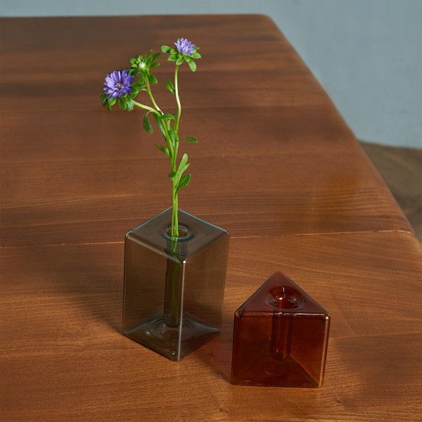 ベルギー/ウランガラスのスタイリッシュ花瓶 ベルギー/ウランガラスのスタイリッシュ花瓶