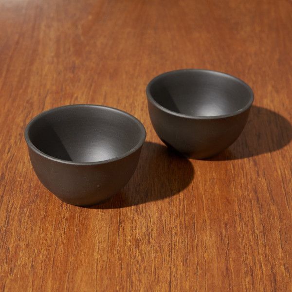 陶都 常滑燒 湯呑み 茶碗 ペアセット つぼみお湯呑ペア（化粧箱）｜萩焼窯元 萩陶苑 椿秀窯 ギフト