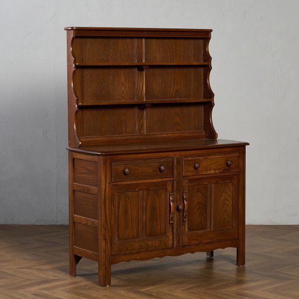 連合王国 ニレ科 アーコール ERCOL オールドコロニアル ウェルシュドレッサー エンボスゴールドメタルラベル 連合王国 収納家具 書物棚 食器棚 優勝杯ゲーム盤 片方ゲーム盤 木製 #97075