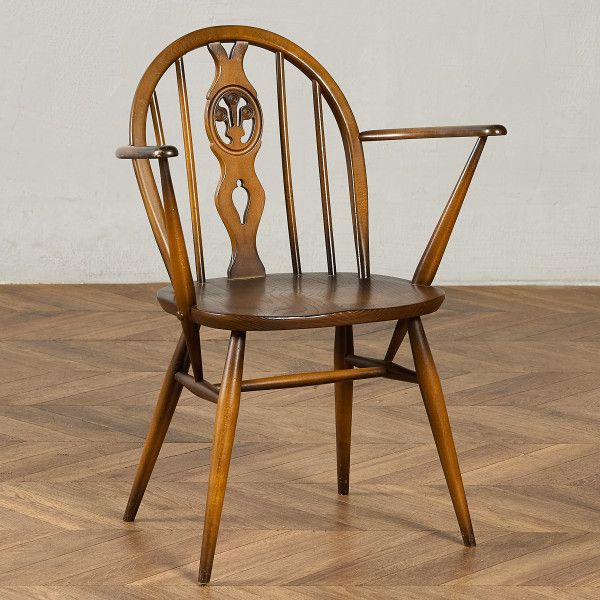 居敷き・寝いす 連合王国 ニレ科 アーコール ERCOL シスルバック ひじ掛けいす Ercol 連合王国 ヴィンテージ 居敷き 昼ご飯女性議長 木彫刻 ビンテージ #97763
