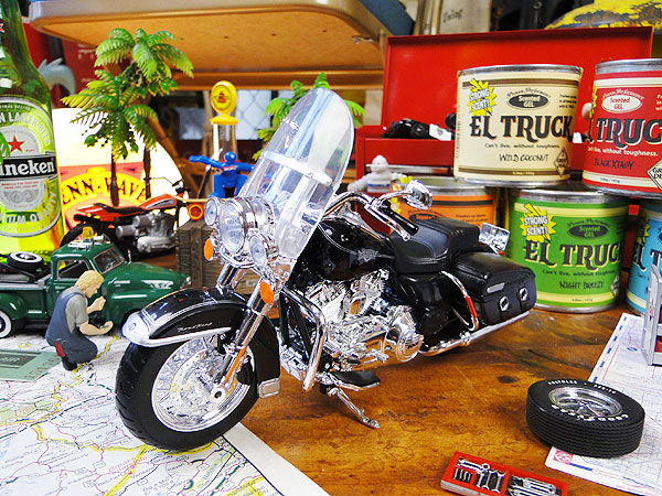 楽天市場】Hollywood Rides 1939 CHEVY MASTER DELUXE BETTY BOOP 1:24