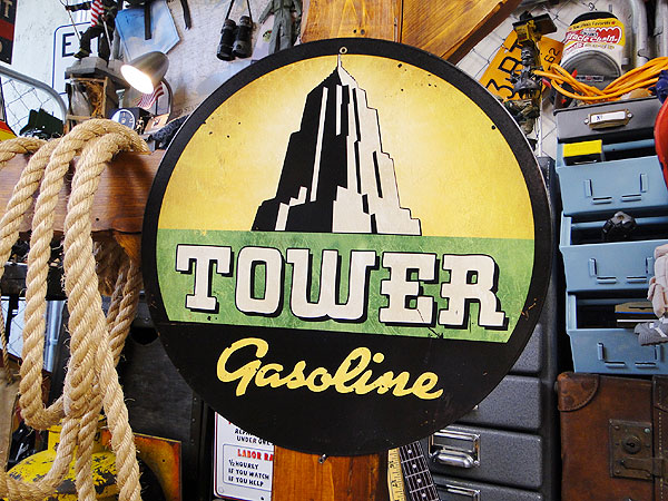 ★稀少な絶盤品★　アメリカンオイルメーカー　U.S.ヘヴィースチールサイン　（タワーガソリン）　看板　アメリカン雑貨　アメリカ雑貨　グッズ