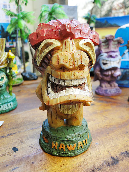 カラフルでコミカルな 現代風 ティキ メネフネティキのフィギュア アロハ こだわり派が夢中になる 人気のアメリカ雑貨屋 アメリカ 雑貨 アメリカン 雑貨 おしゃれ インテリア 小物 オブジェ 置物 かわいい ハワイ雑貨 ハワイアン雑貨 プレゼント てなグッズや