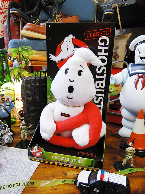 楽天市場】ゴーストバスターズ ポーチセット ロゴ＆マシュマロマン