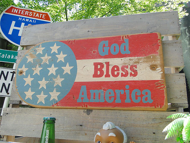 ゴッドブレス アメリカの木製看板 Diy おしゃれ アメリカ アメリカン雑貨 アメリカ雑貨 アンティーク インテリア ウッド ガーデニング ガーデン サインボード 人気 壁飾り 庭 木製 男前 男前インテリア 男前インテリア雑貨 看板 花 雑貨 安心の定価販売