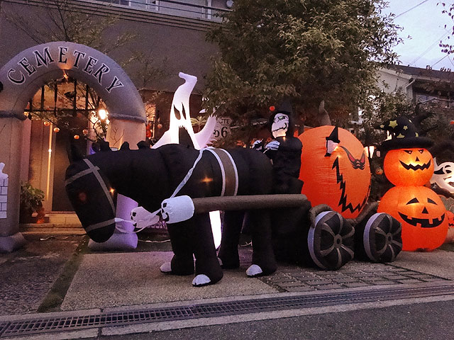 【即納】【在庫あり】超ド級のメガサイズ　ハロウィン　ゴーストキャリッジ　エアーディスプレイ　アメリカン雑貨　アメリカ雑貨　グッズ