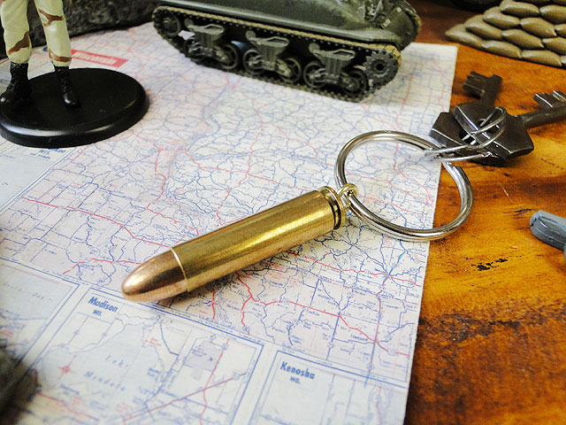 楽天市場 弾丸キーホルダー 12 7 99mm Nato弾 アメリカ雑貨 アメリカン雑貨 アメリカ 雑貨 キーリング おしゃれ メンズ キーホルダー 鍵 人気のアメリカ雑貨屋 ブランド かわいい ファッション 小物 ロゴ おもしろ グッズ ギフト アメリカ雑貨通販キャンディタワー