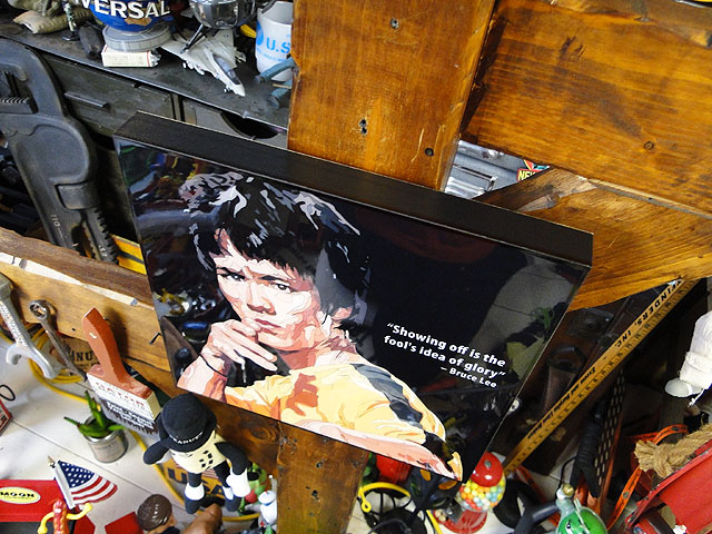 68 Off ブルース リーのポップアートフレーム アメリカ雑貨 アメリカン雑貨 インテリア グッズ 壁掛け 壁飾り レトロ ポスター おしゃれ かっこいい男の部屋 人気 壁面装飾 装飾 男前 ウォールデコレーション Cmdb Md