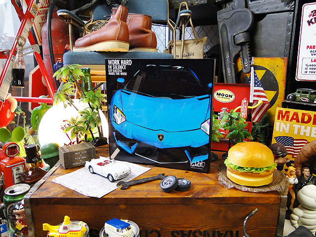 売れ筋 ランボルギーニ アヴェンタドールのポップアートフレーム アメリカ雑貨 アメリカン雑貨 インテリア グッズ 壁掛け 壁飾り レトロ ポスター おしゃれ かっこいい男の部屋 人気 壁面装飾 ウォールデコレーション 西海岸スタイル キータタット シティケット Www