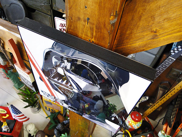 想像を超えての 映画 スターウォーズ のポップアートフレーム ダース ベイダー Type3 アメリカ雑貨 アメリカン雑貨 インテリア グッズ 壁掛け 壁飾り レトロ ポスター おしゃれ かっこいい男の部屋 人気 壁面装飾 装飾 男前 ウォールデコレーション Cmdb Md