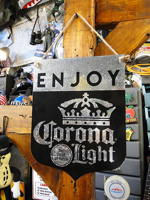 コロナ パブミラー Corona アンティーク 看板 アメリカン雑貨 楽天市場】コロナビール パブミラー コロナ ビール グッズ