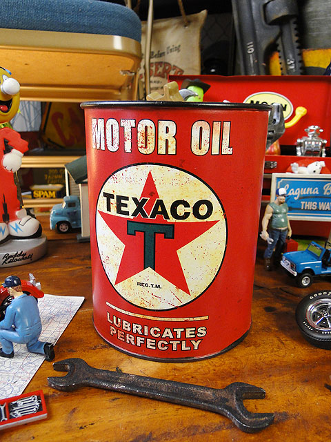 USA テキサコOIL缶　セット 楽天市場】テキサコ オイル缶 キャストアイアンプレート