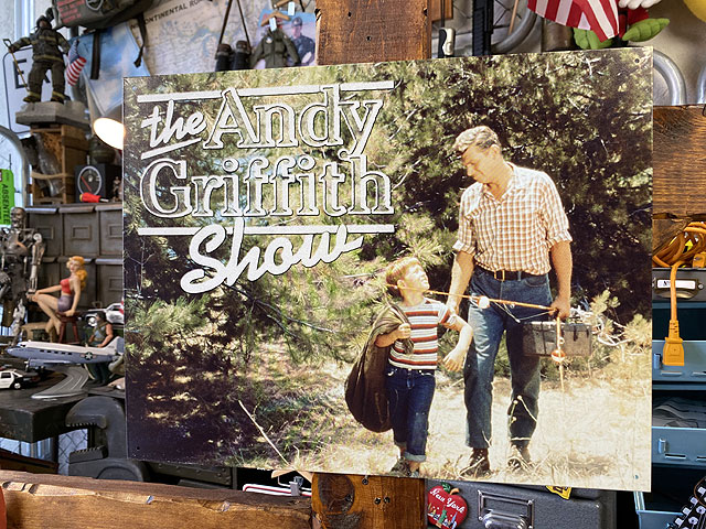 【楽天市場】ドラマ メイベリー110番 アンディ・グリフィス・ショー ブリキ看板 (トリビュート) アメリカン雑貨 アメリカ雑貨 グッズ