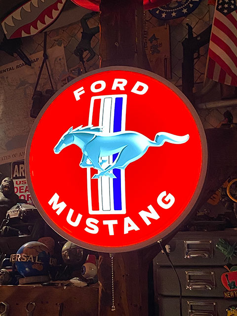 フォード マスタング ネオン サイン 看板 MUSTANG 本物ネオン管 楽天市場】フォード マスタング オフィシャルネオンサイン 看板