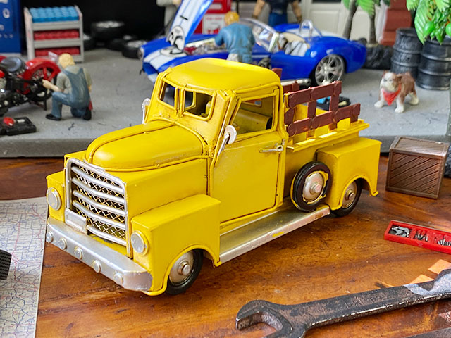 楽天市場】昔のピックアップトラック ブリキオブジェ Mサイズ （レッド