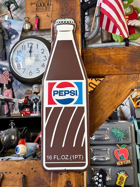 楽天市場】ペプシコーラ エンボスティンサイン （1970〜80年代