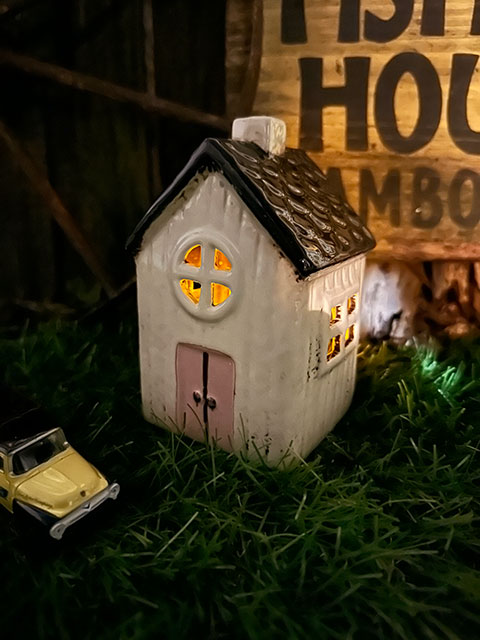 【楽天市場】外国のおうち キャンドルハウス （小屋/ホワイト） アメリカン雑貨 アメリカ雑貨 グッズ ガーデニング 庭 おしゃれ 海外風 外国